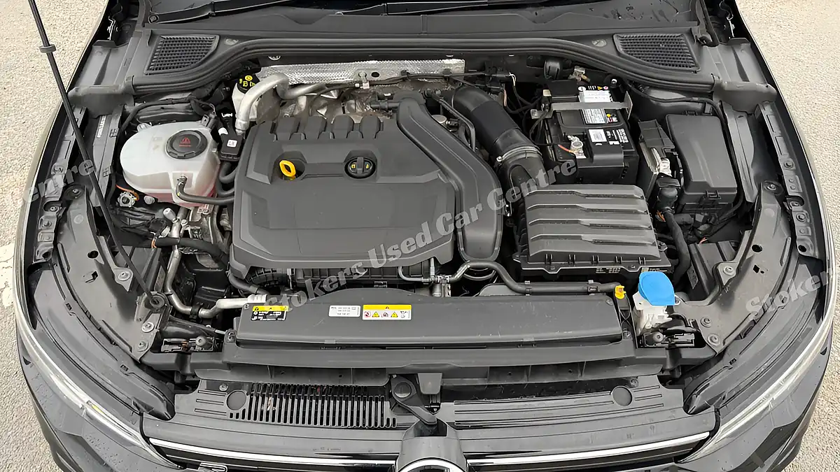 Used 2022 Volkswagen Golf R-Line Black - Interior and Exterior details 10
