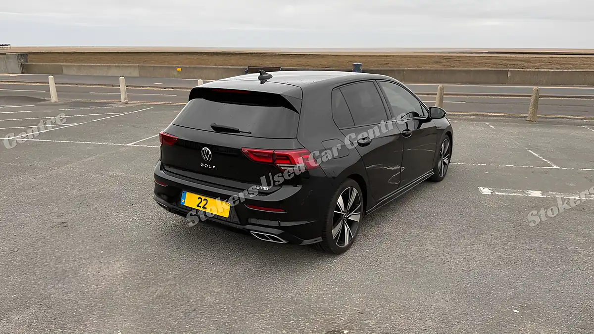 Used 2022 Volkswagen Golf R-Line Black - Interior and Exterior details 3