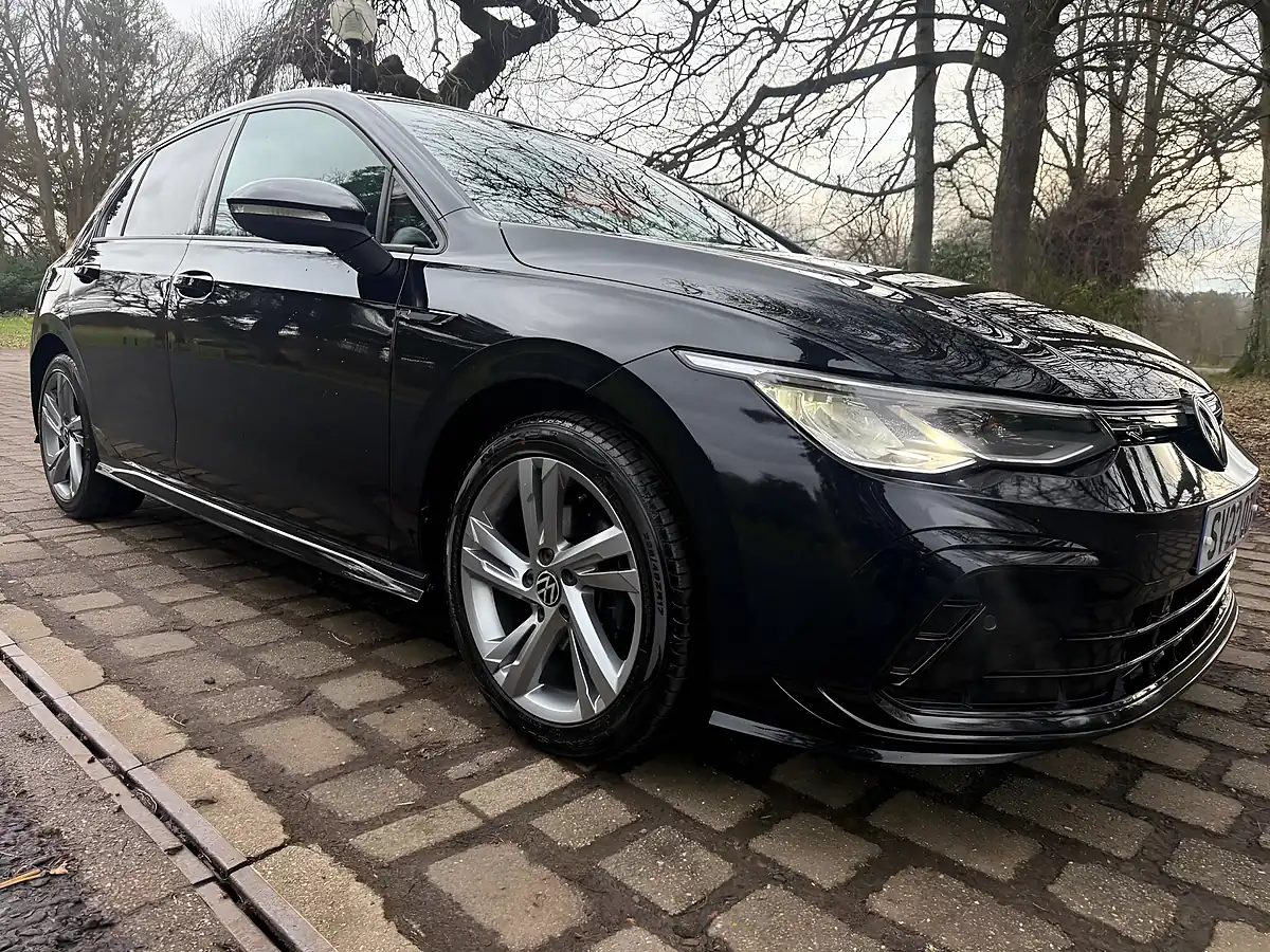 Used 2022 Volkswagen Golf R-Line Black - Interior and Exterior details 10