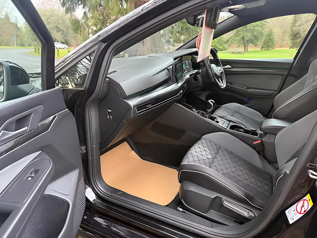 Used 2022 Volkswagen Golf R-Line Black - Interior and Exterior details 14