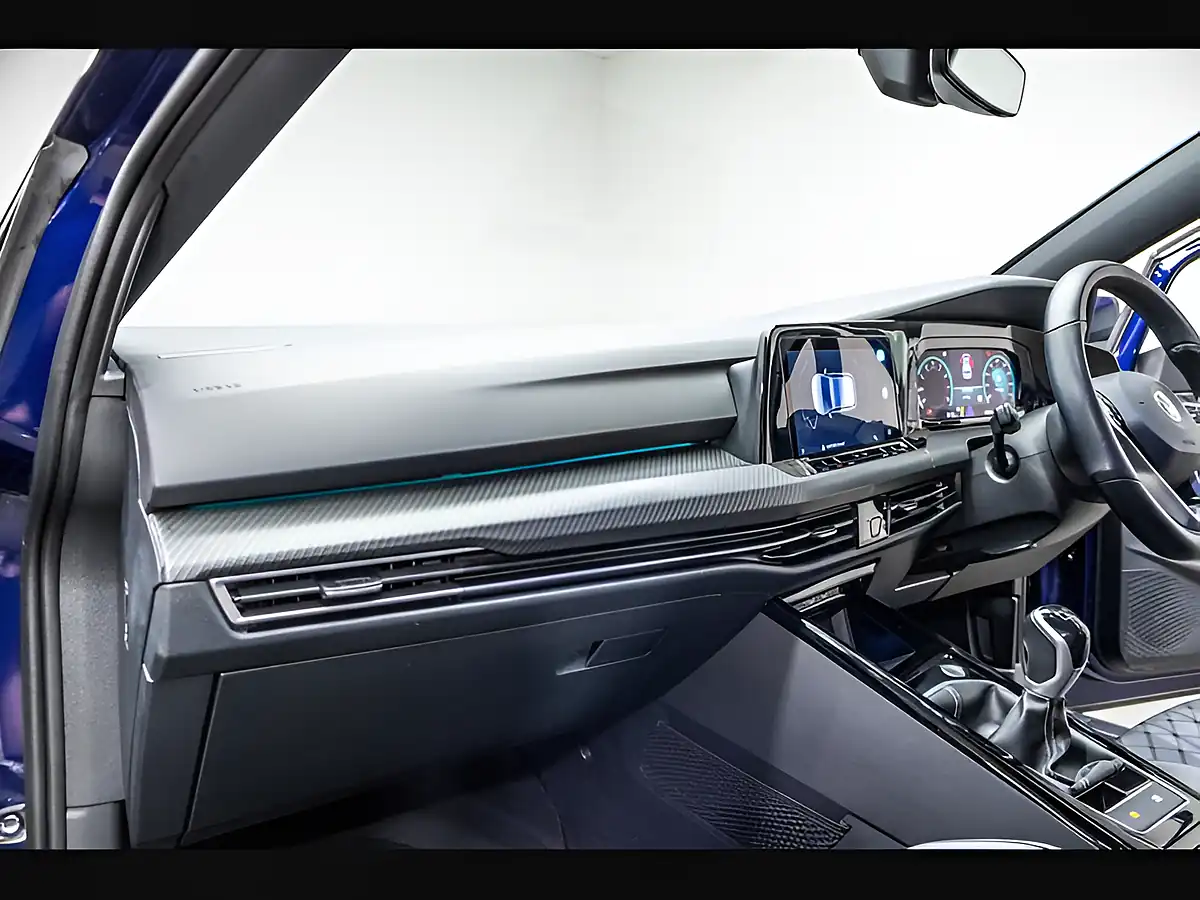 Used 2022 Volkswagen Golf R-Line Blue - Interior and Exterior details 10