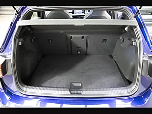 Used 2022 Volkswagen Golf R-Line Blue - Interior and Exterior details 11