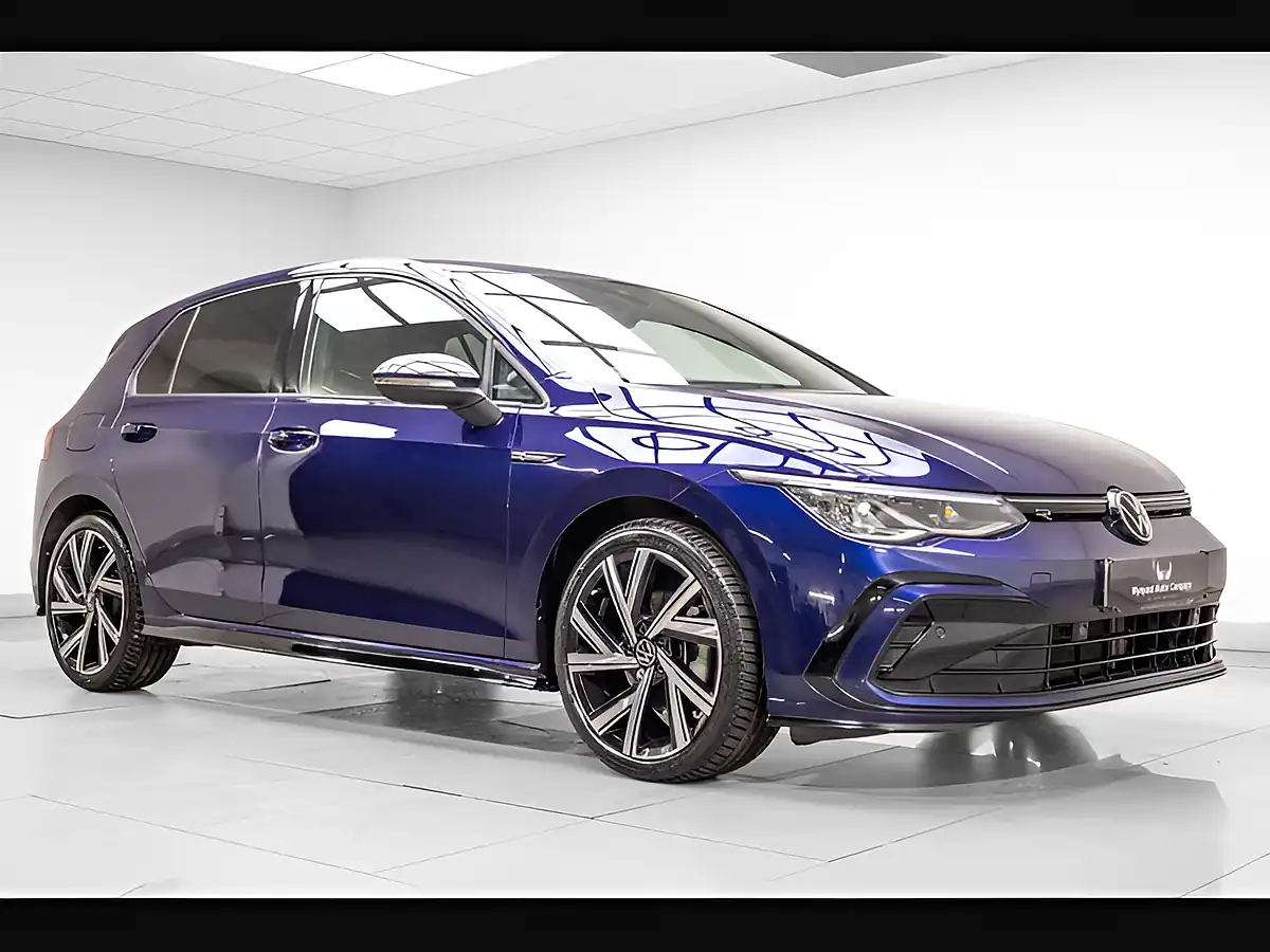 Used 2022 Volkswagen Golf R-Line Blue - Interior and Exterior details 8
