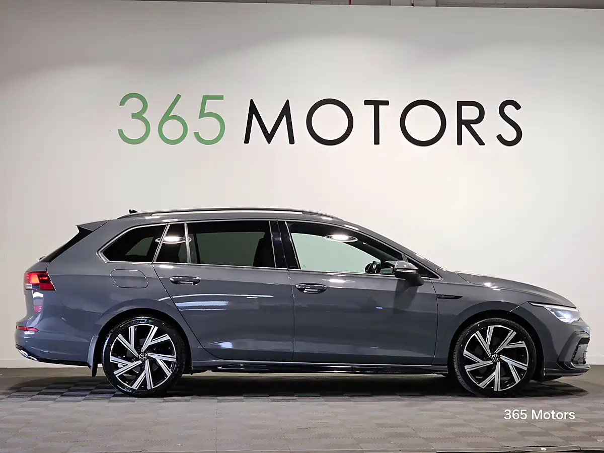 Used 2022 Volkswagen Golf R-Line Estate Dolphin Grey - Interior and Exterior details 11