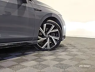 Used 2022 Volkswagen Golf R-Line Estate Dolphin Grey - Interior and Exterior details 14