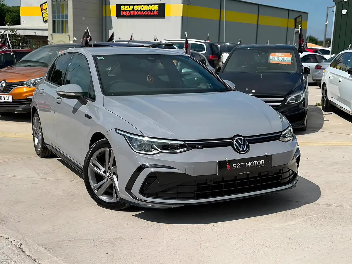 Used 2022 Volkswagen Golf R-Line Grey - Front View