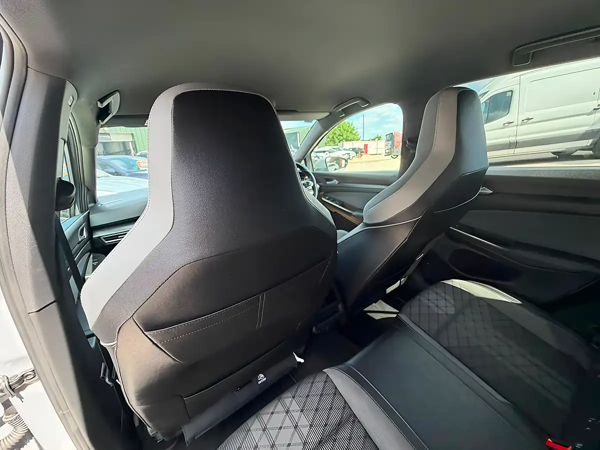 Used 2022 Volkswagen Golf R-Line Grey - Interior and Exterior details 17