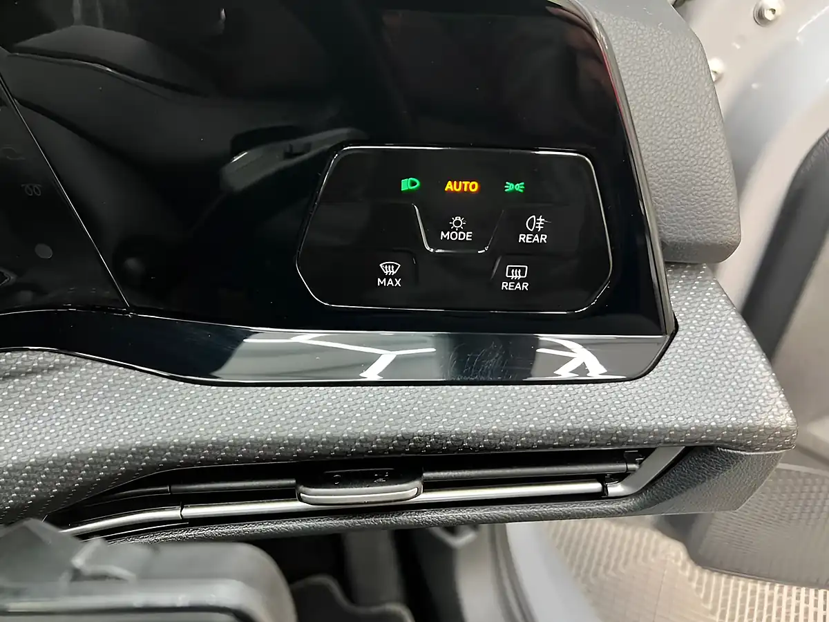 Used 2022 Volkswagen Golf R-Line Grey - Interior and Exterior details 17