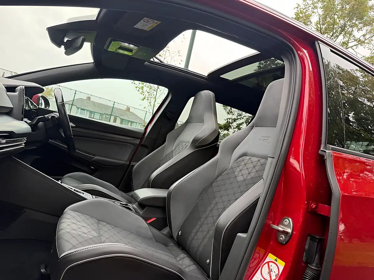 Used 2022 Volkswagen Golf R-Line Red - Interior and Exterior details 12