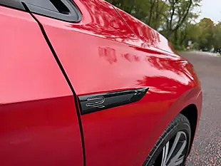 Used 2022 Volkswagen Golf R-Line Red - Interior and Exterior details 20