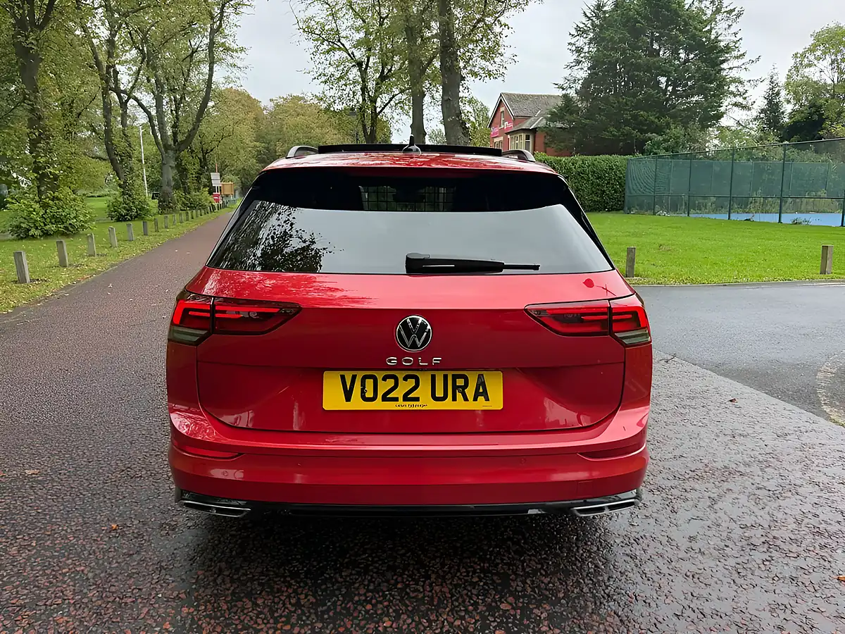 Used 2022 Volkswagen Golf R-Line Red - Interior and Exterior details 4