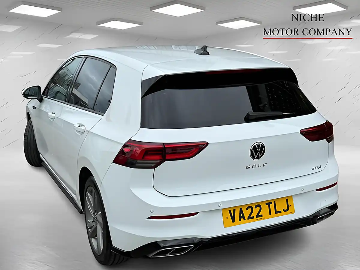 Used 2022 Volkswagen Golf R-Line White - Interior and Exterior details 6