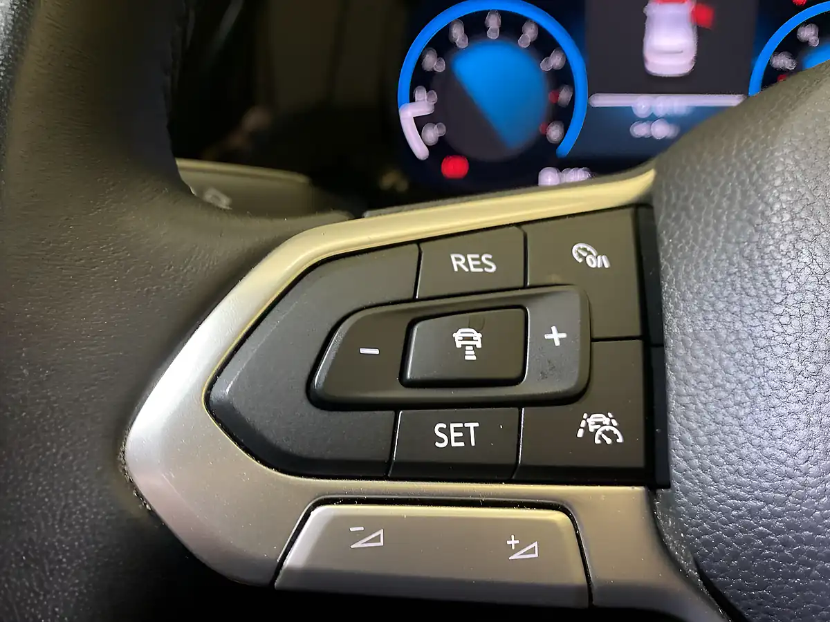 Used 2022 Volkswagen Golf Style Edition Blue - Interior and Exterior details 11