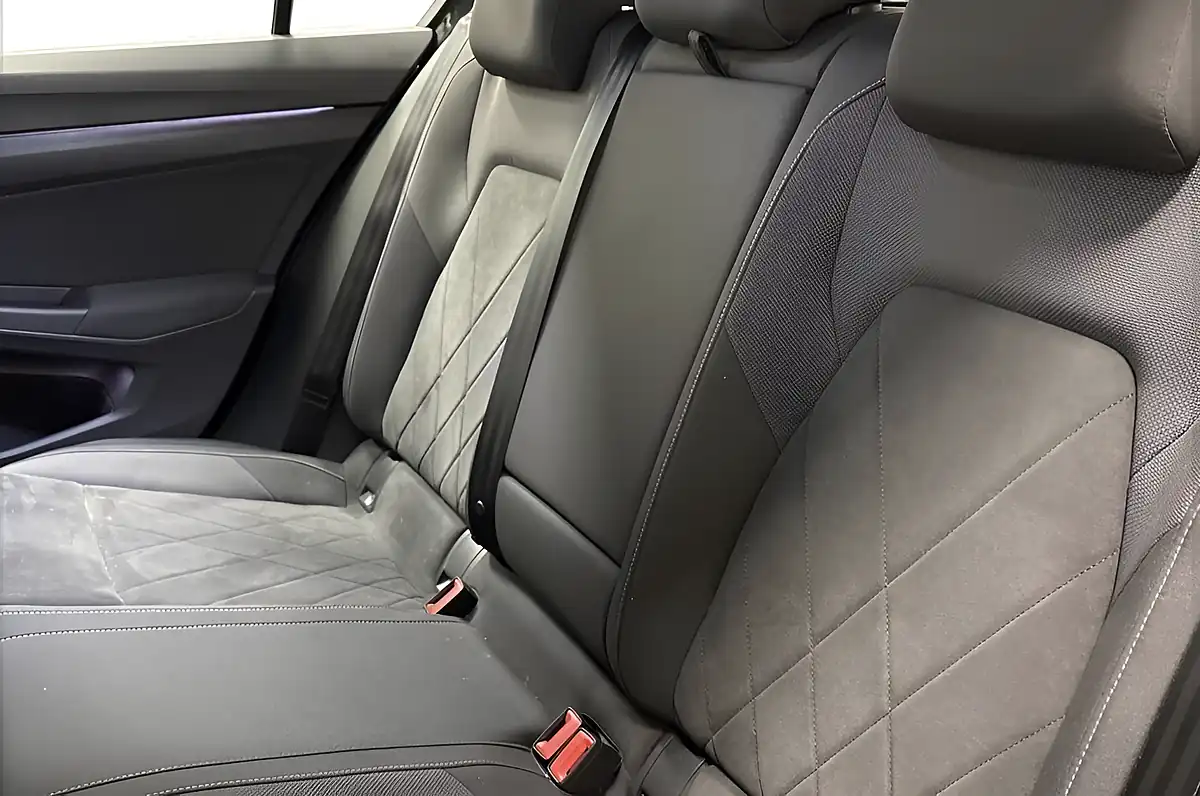 Used 2022 Volkswagen Golf Style Urano Grey - Interior and Exterior details 16