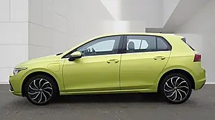 Used 2022 Volkswagen Golf Style Yellow - Interior and Exterior details 12