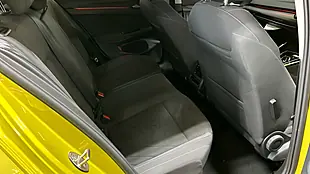 Used 2022 Volkswagen Golf Style Yellow - Interior and Exterior details 17