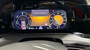Used 2022 Volkswagen Golf Style Yellow - Interior and Exterior details 2