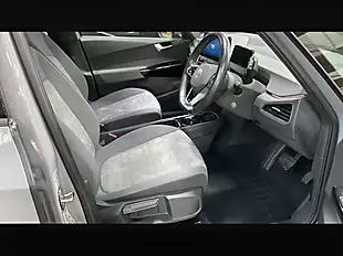 Used 2022 Volkswagen ID.3 Life Moonstone Grey With Black Roof - Interior and Exterior details 14