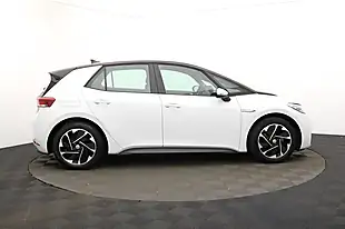 Used 2022 Volkswagen Id.3 Life White - Interior and Exterior details 2