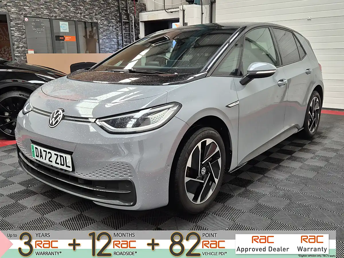 Used 2022 Volkswagen ID.3 Pro Family Grey - Interior and Exterior details 3