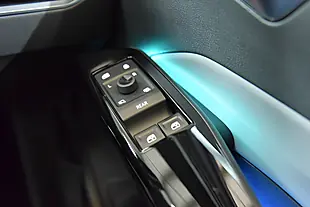Used 2022 Volkswagen Id.3 Pro Performance Blue - Interior and Exterior details 19