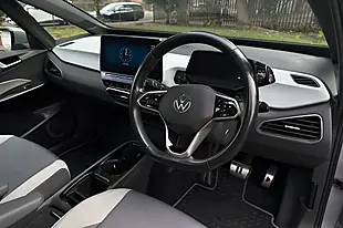 Used 2022 Volkswagen ID.3 Pro Performance Family Grey - Interior and Exterior details 9