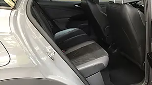 Used 2022 Volkswagen Id.4 Life Grey - Interior and Exterior details 13