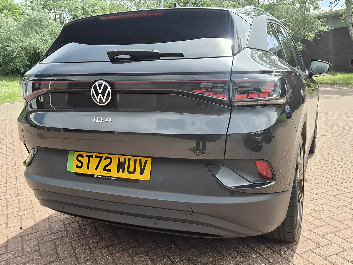 Used 2022 Volkswagen ID.4 Pro Performance Grey - Interior and Exterior details 6