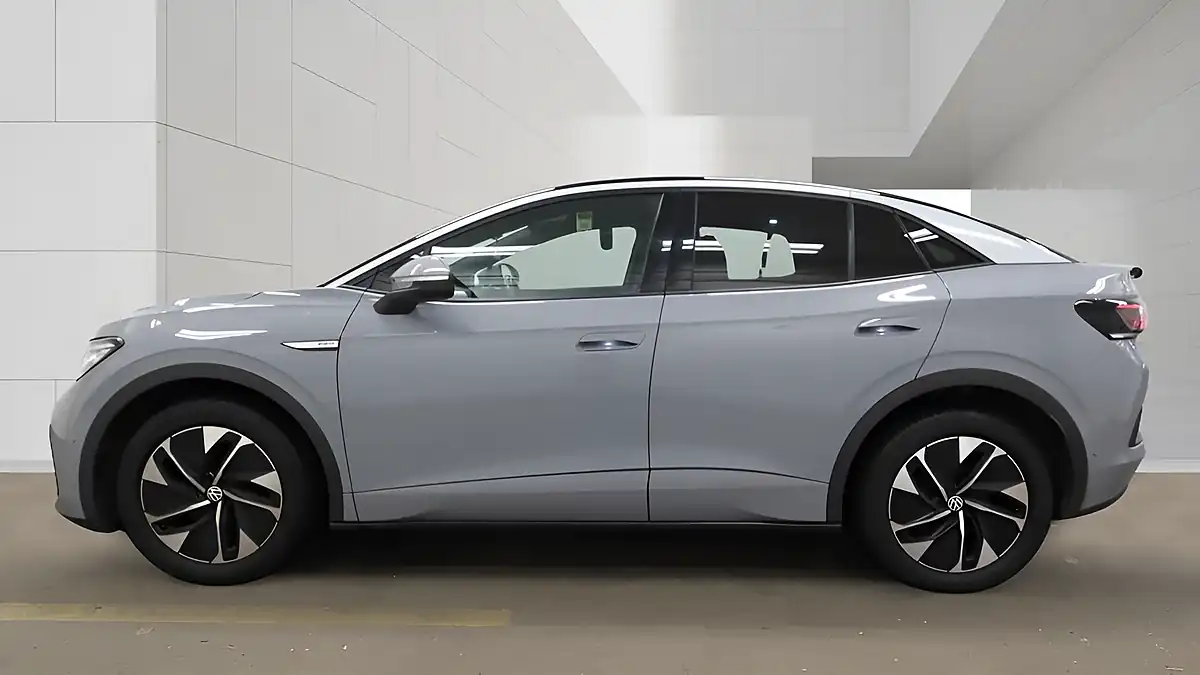 Used 2022 Volkswagen Id.5 Style Grey - Interior and Exterior details 10