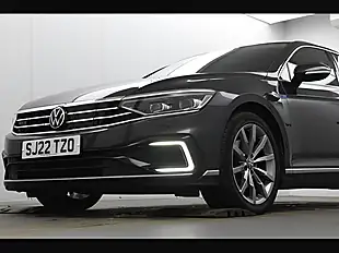 Used 2022 Volkswagen Passat Advance Manganese Grey - Interior and Exterior details 7