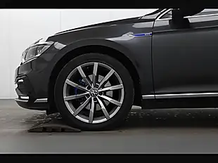 Used 2022 Volkswagen Passat Advance Manganese Grey - Interior and Exterior details 8