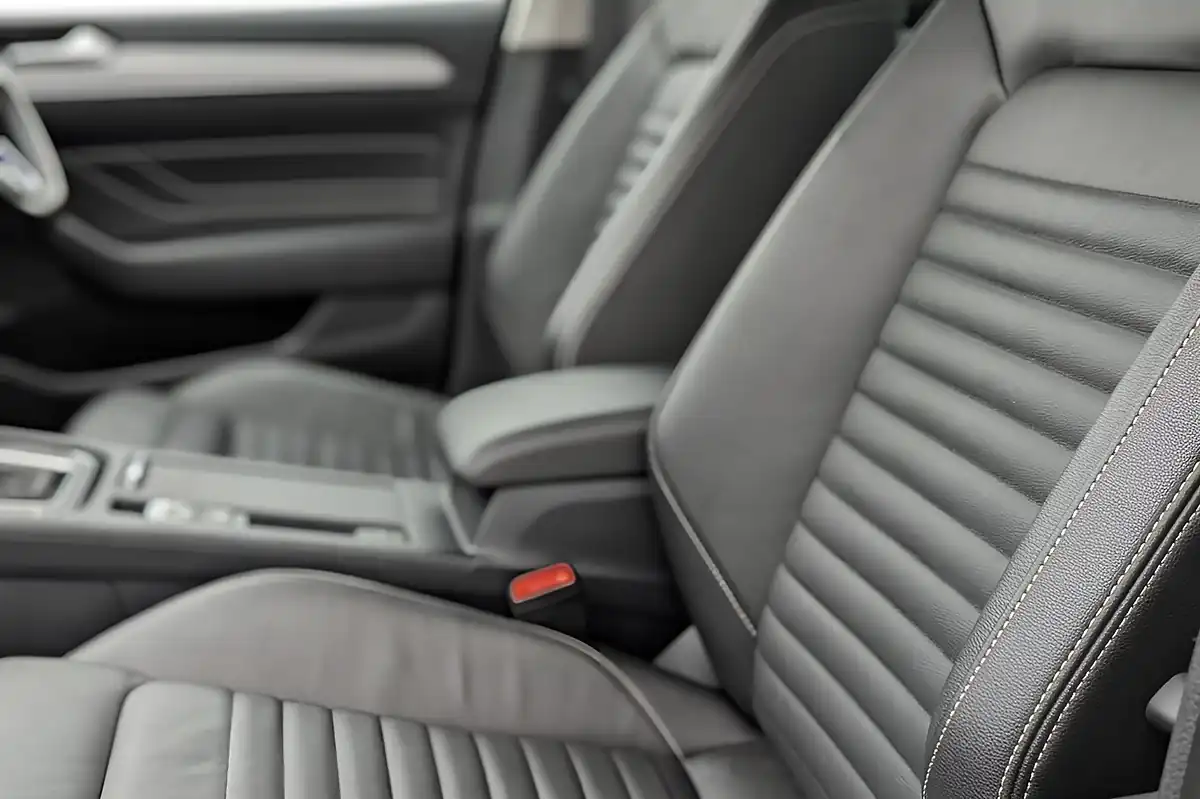 Used 2022 Volkswagen Passat Gte Grey - Interior and Exterior details 13