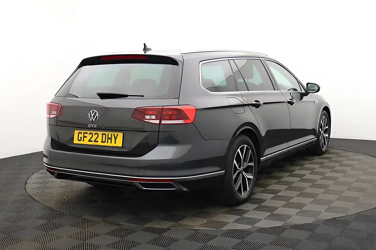 Used 2022 Volkswagen Passat Gte Grey - Interior and Exterior details 3