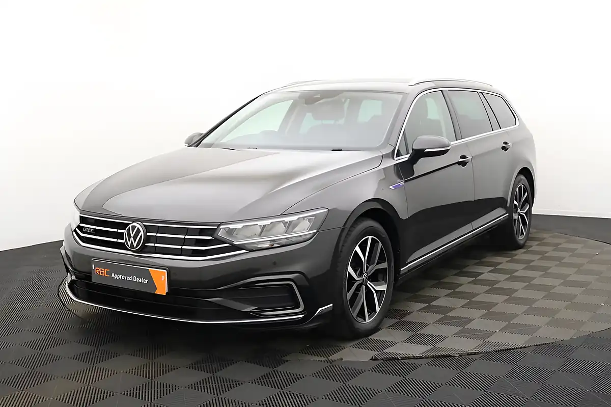 Used 2022 Volkswagen Passat Gte Grey - Interior and Exterior details 6