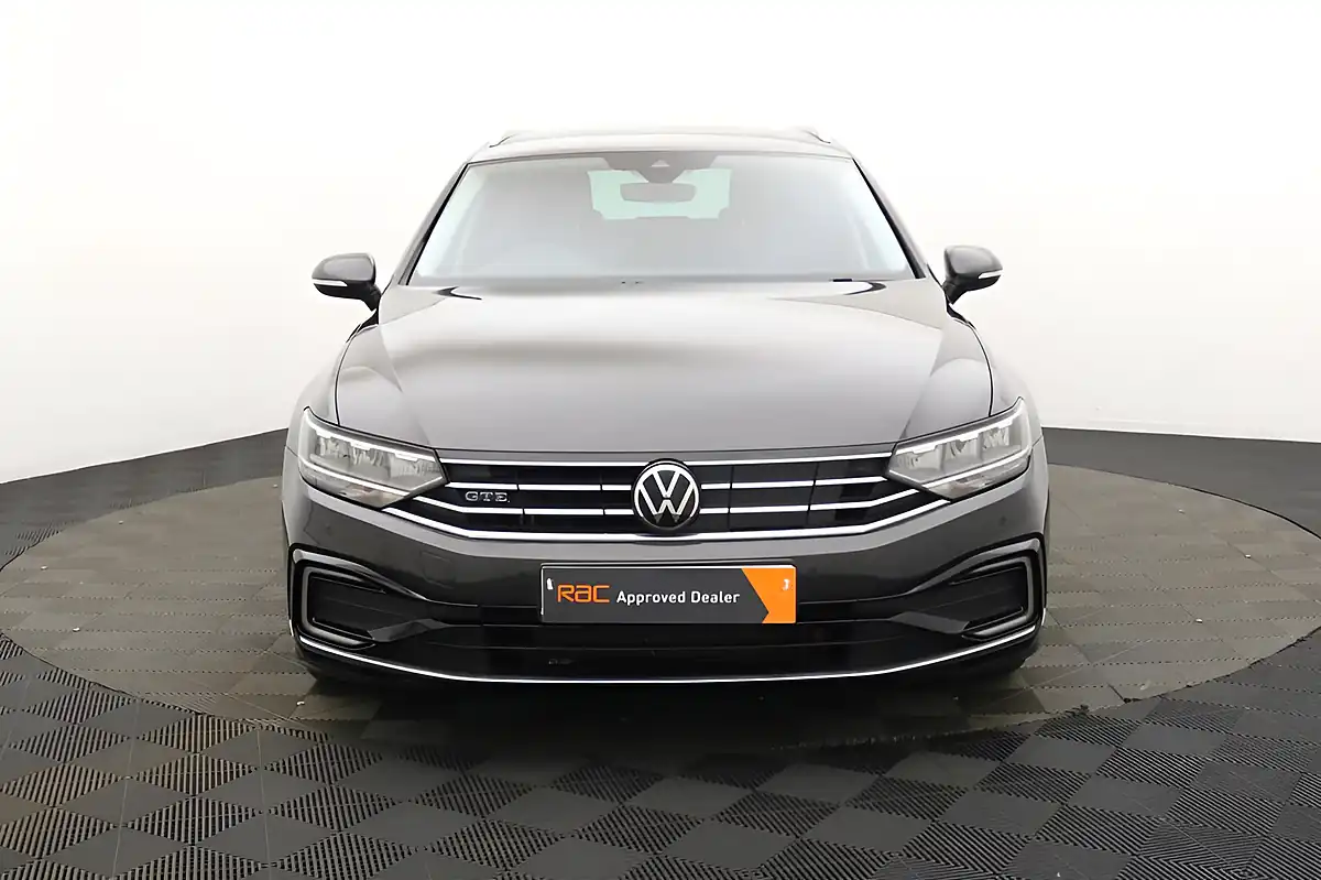 Used 2022 Volkswagen Passat Gte Grey - Interior and Exterior details 7