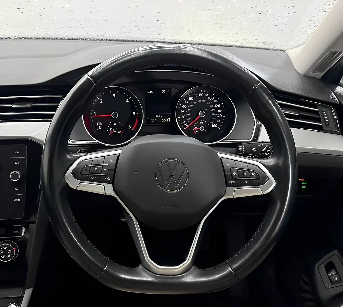 Used 2022 Volkswagen Passat Se Nav Grey - Interior and Exterior details 10