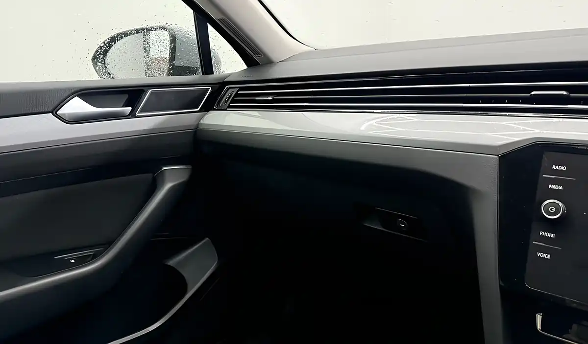 Used 2022 Volkswagen Passat Se Nav Grey - Interior and Exterior details 19