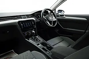 Used 2022 Volkswagen Passat Se Nav Silver - Interior and Exterior details 6