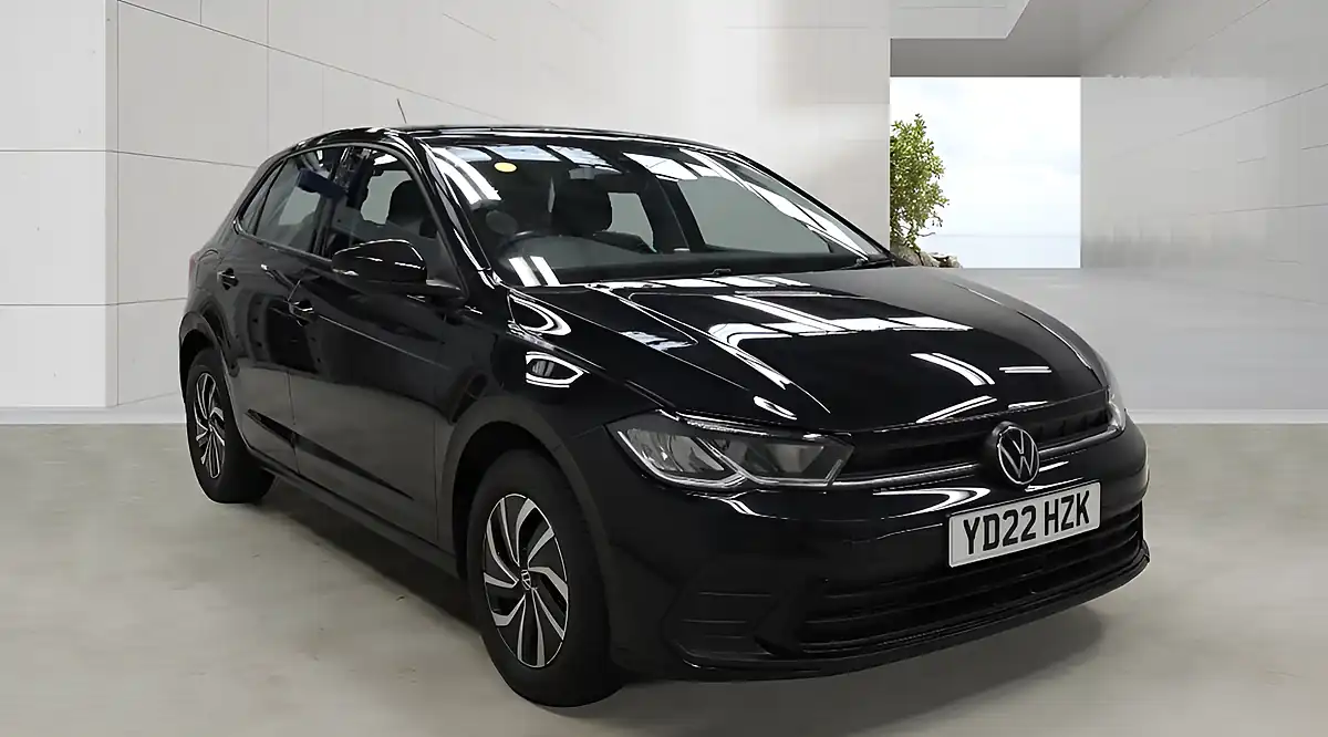 Used 2022 Volkswagen Polo Life Black - Front View