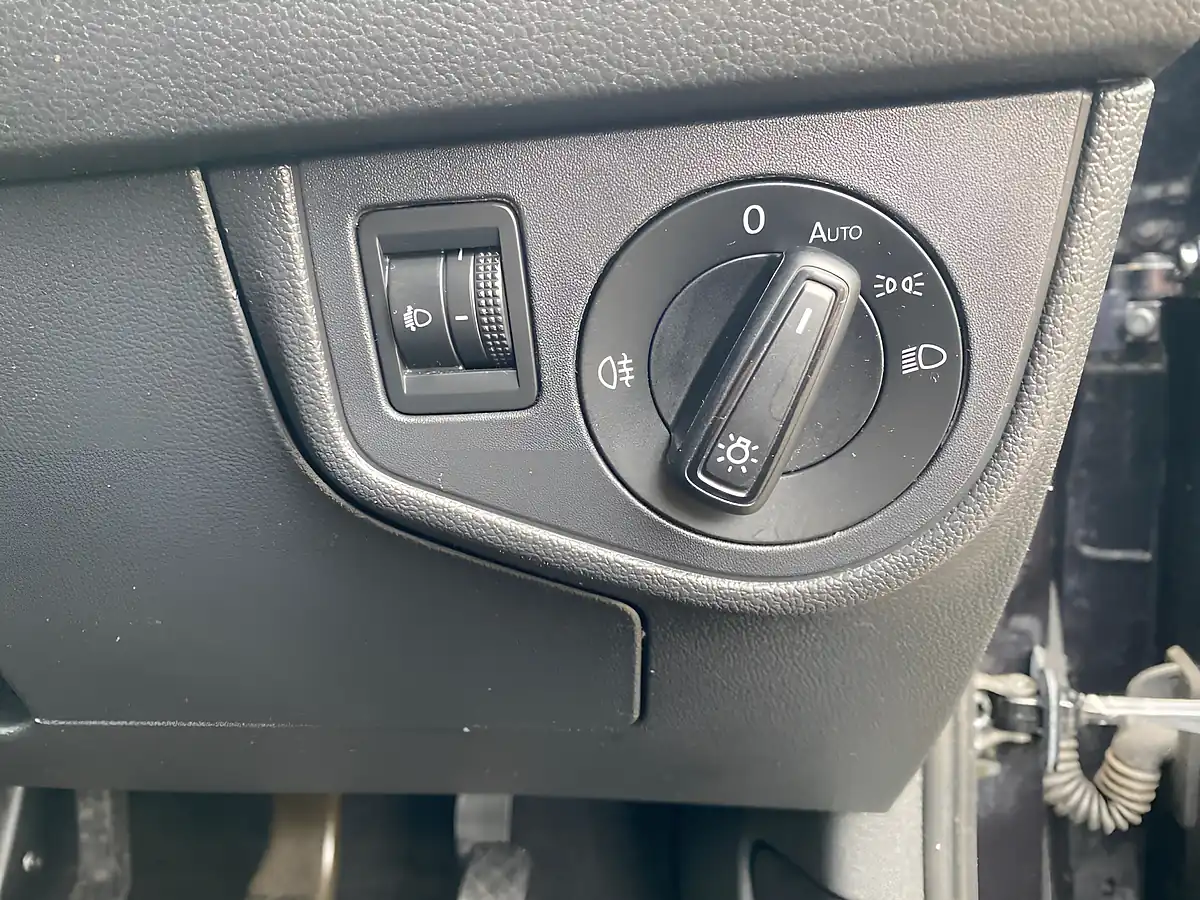 Used 2022 Volkswagen Polo Life Black - Interior and Exterior details 12