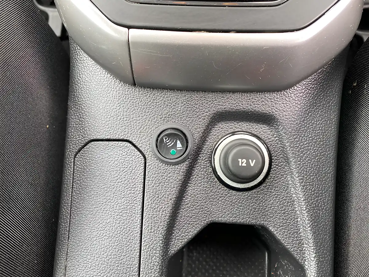 Used 2022 Volkswagen Polo Life Black - Interior and Exterior details 16