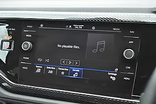 Used 2022 Volkswagen Polo Life Blue - Interior and Exterior details 17