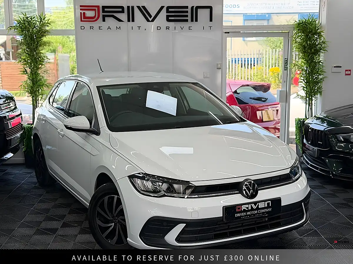 Used 2022 Volkswagen Polo Life White - Interior and Exterior details 8