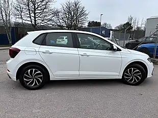 Used 2022 Volkswagen Polo Life White - Interior and Exterior details 11