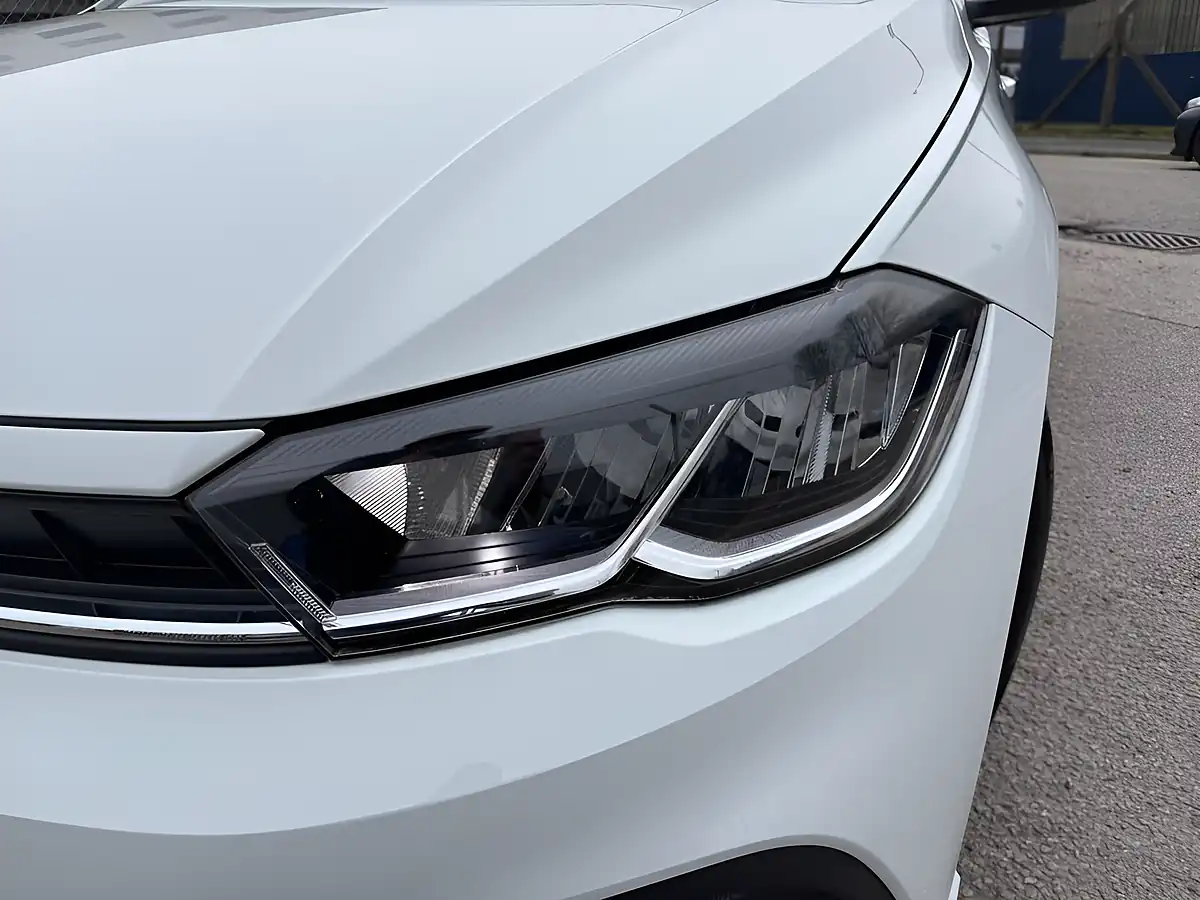 Used 2022 Volkswagen Polo Life White - Interior and Exterior details 16