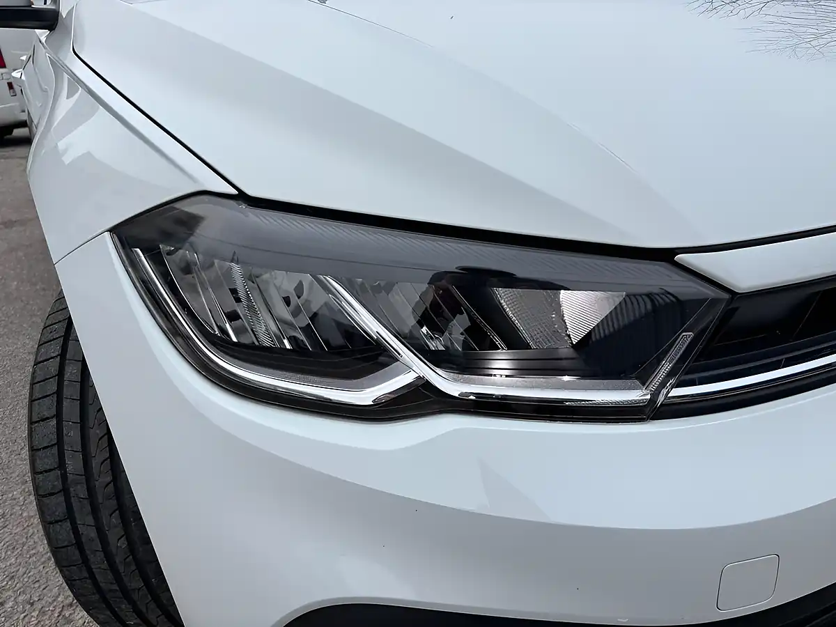 Used 2022 Volkswagen Polo Life White - Interior and Exterior details 17