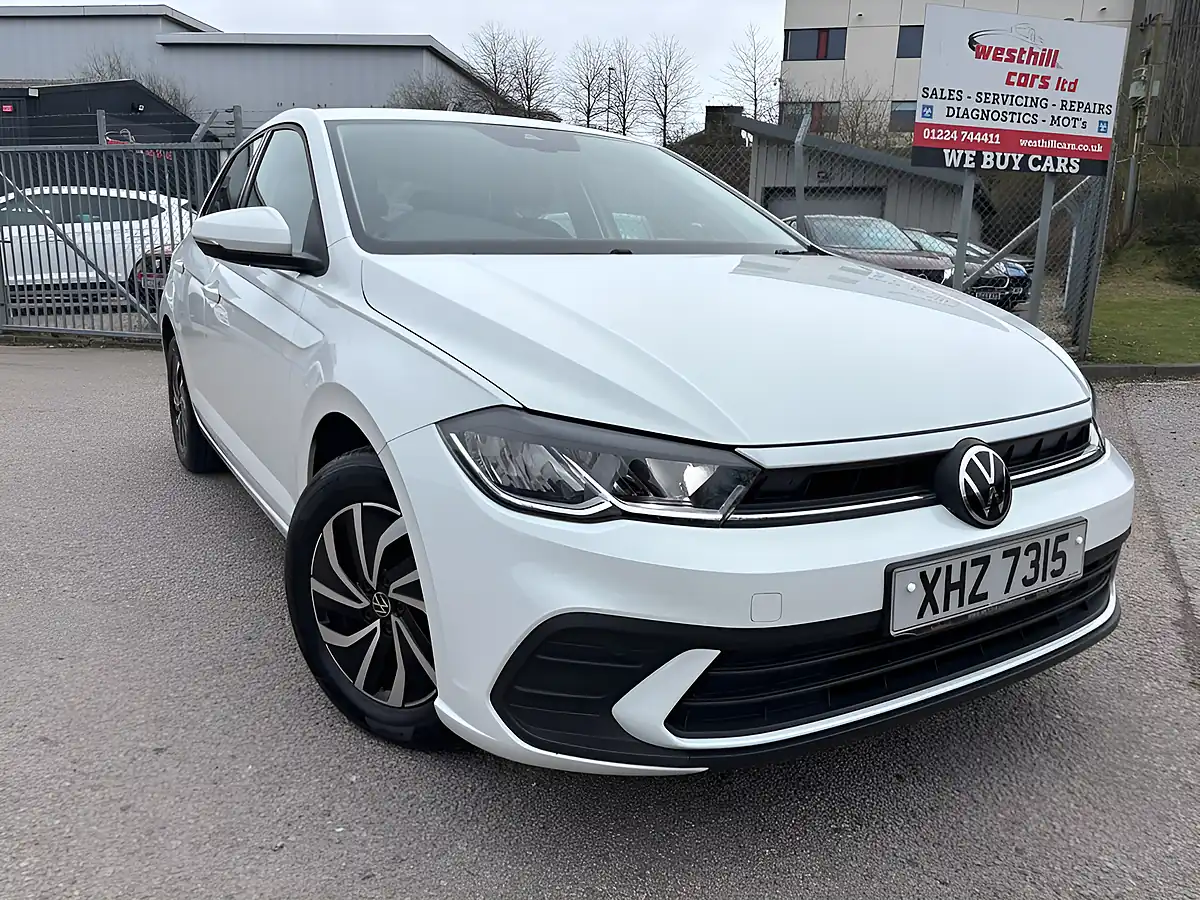 Used 2022 Volkswagen Polo Life White - Interior and Exterior details 5
