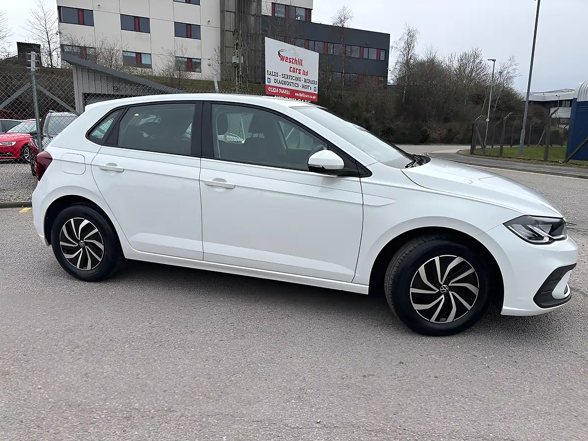 Used 2022 Volkswagen Polo Life White - Interior and Exterior details 6