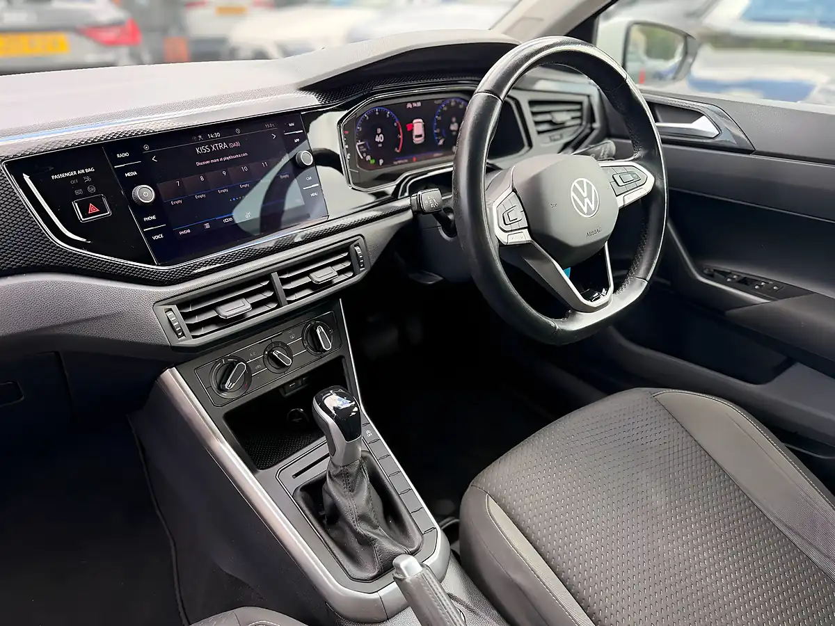 Used 2022 Volkswagen Polo Life White - Interior and Exterior details 16