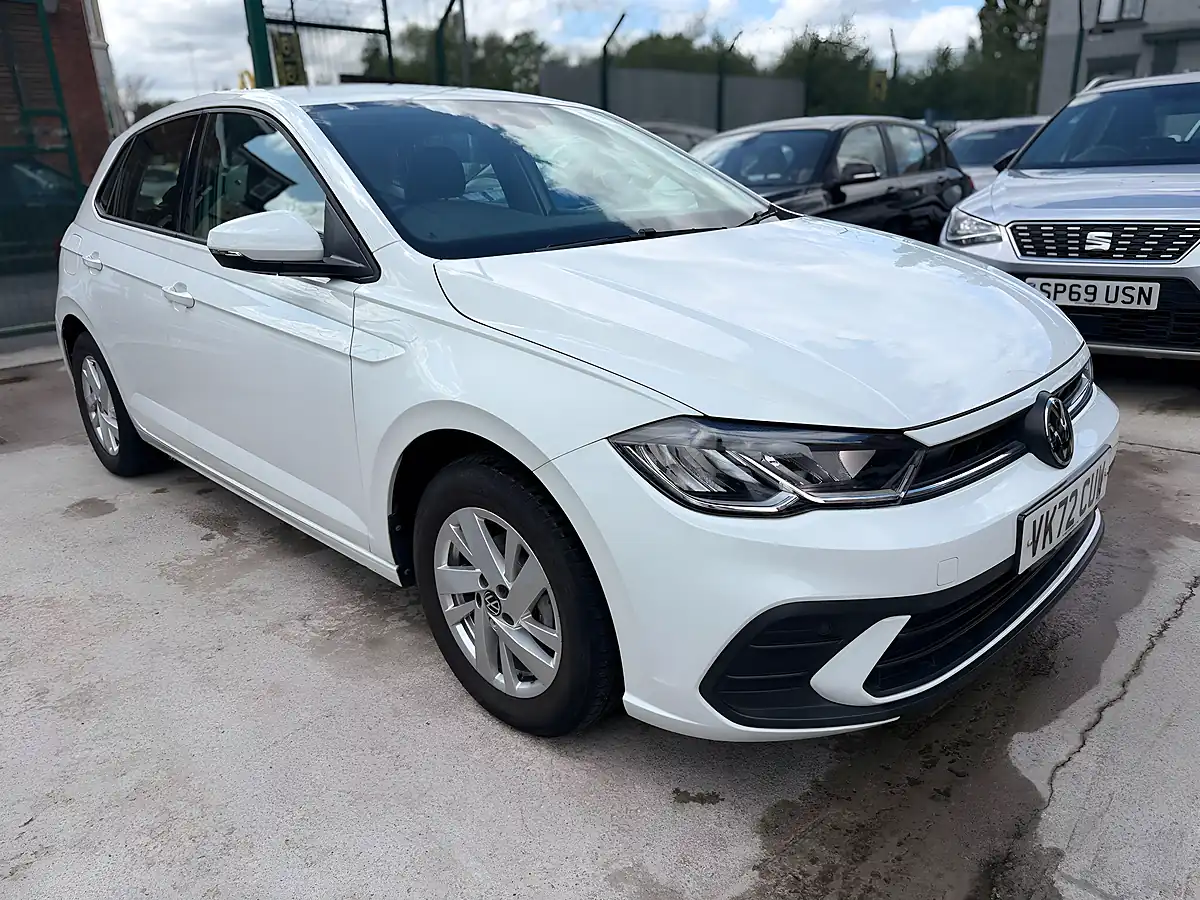 Used 2022 Volkswagen Polo Life White - Interior and Exterior details 4